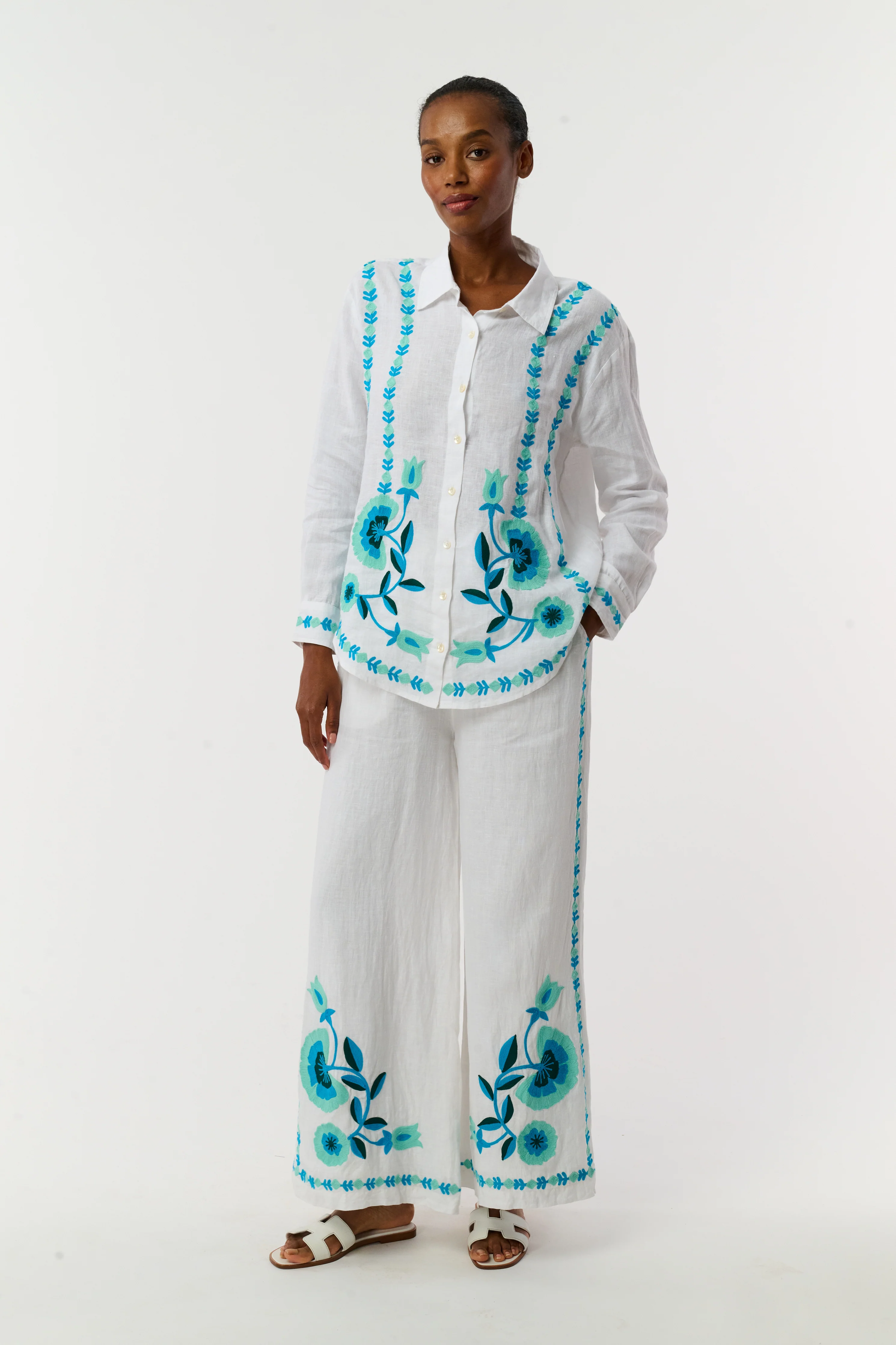 Avallon Embroidery Kaylee Pant - Image 3