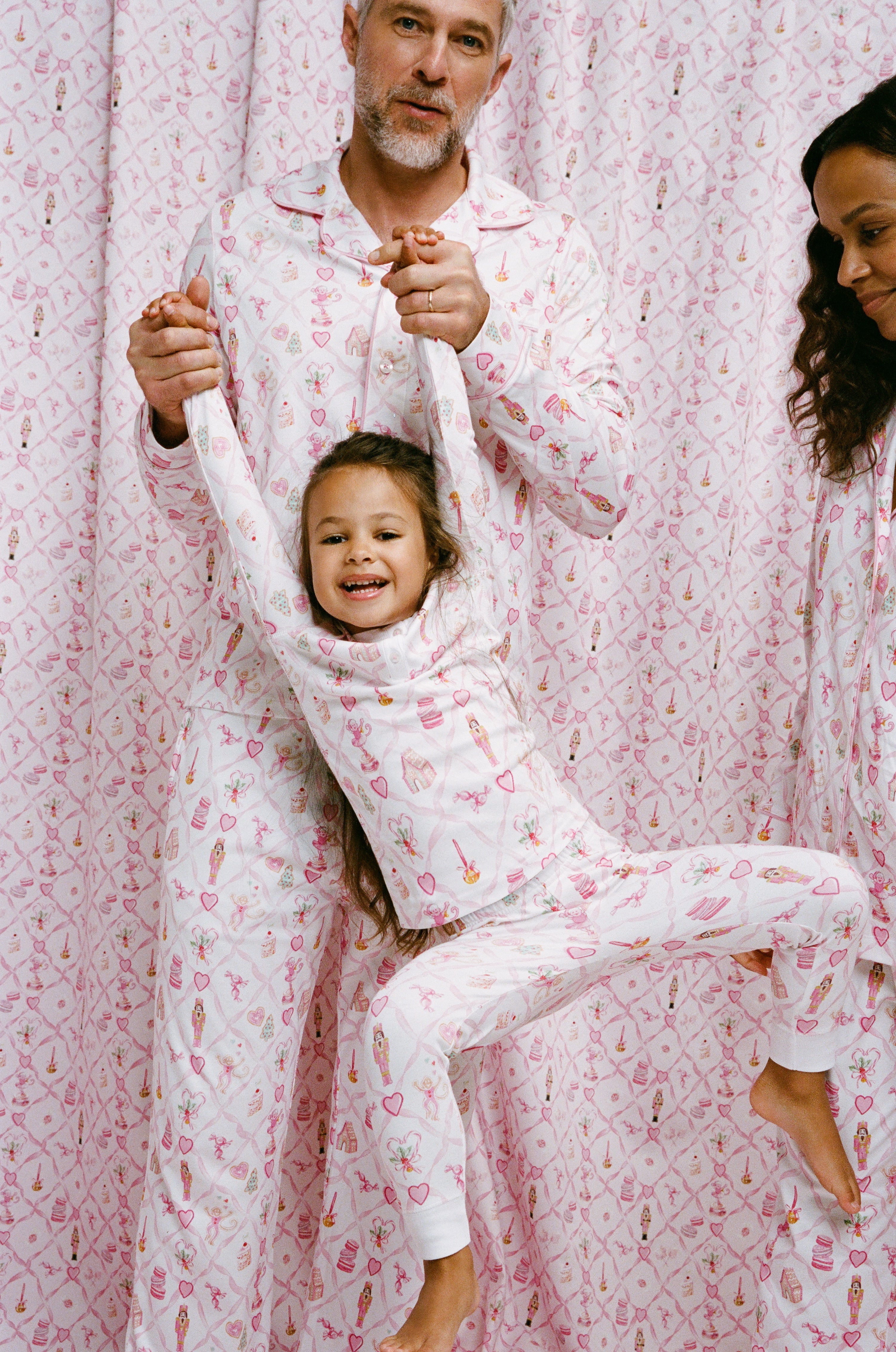 Kids Sugarplum Lattice Pajamas - Image 5